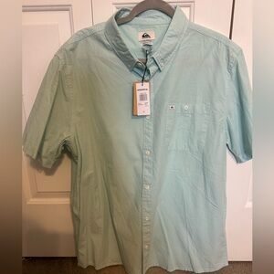 Quiksilver Classic Fit Button Down